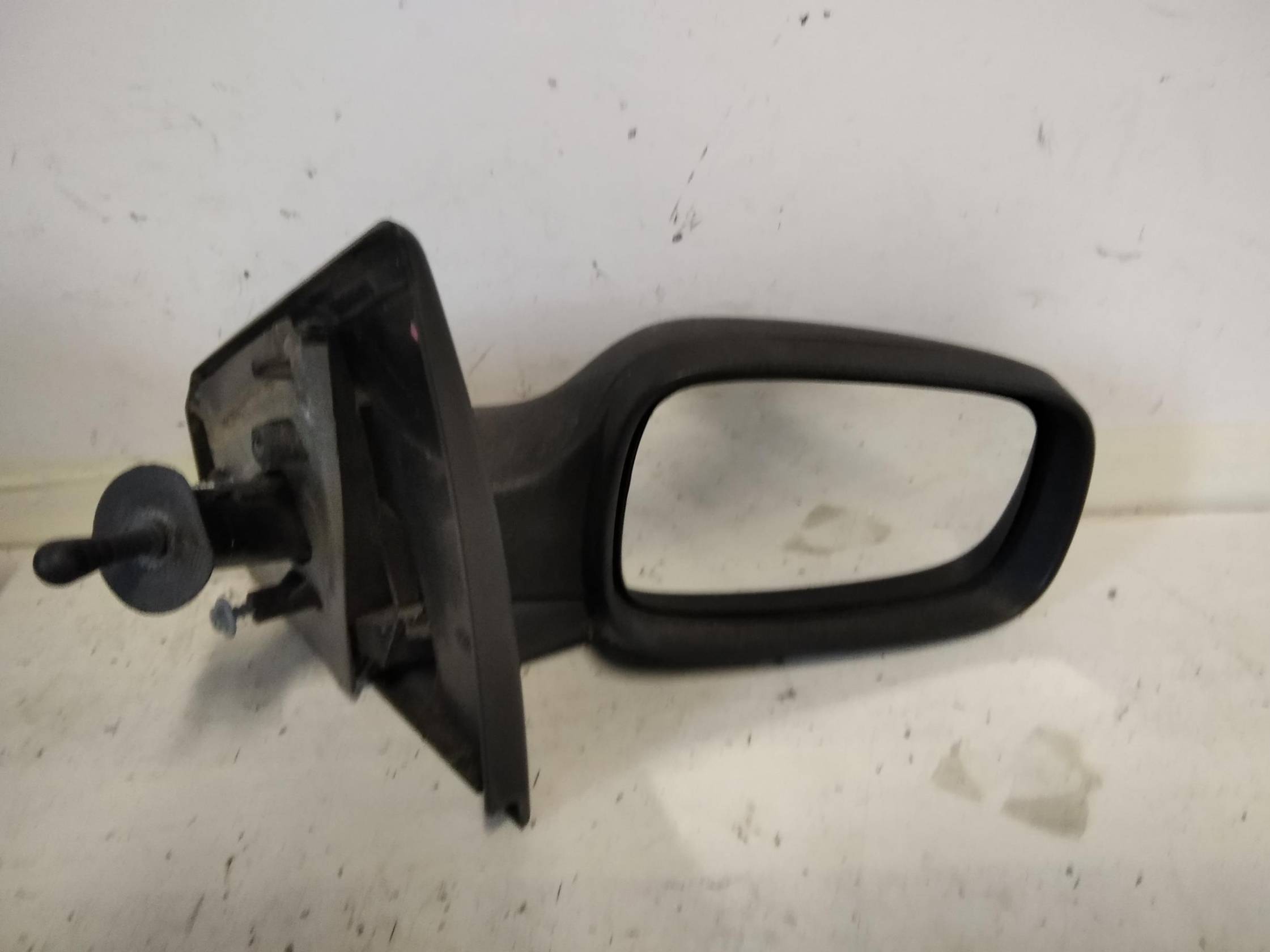 Retrovisore est. dx.